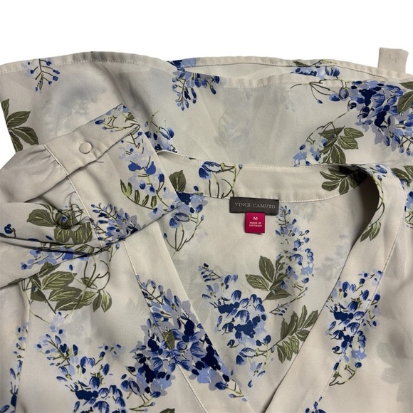 Vince Camuto Women’s Wrap Blouse Floral Print Size M - Picture 4 of 6
